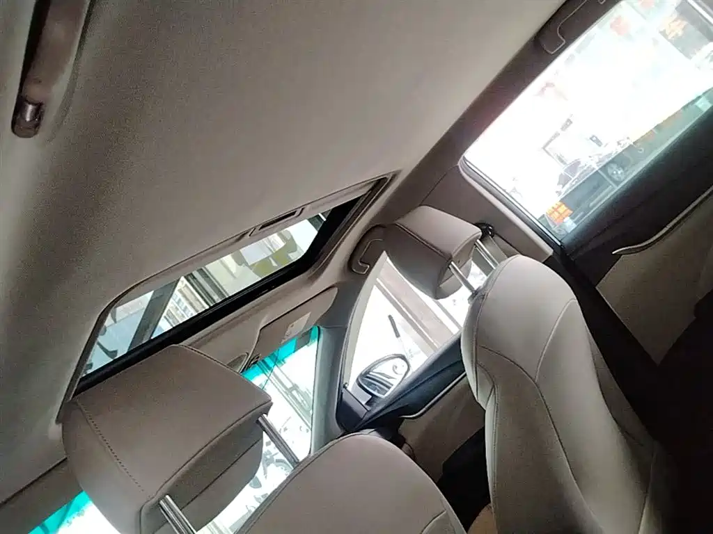 Buick Excelle 2016 15N Automatic Elite фото 18