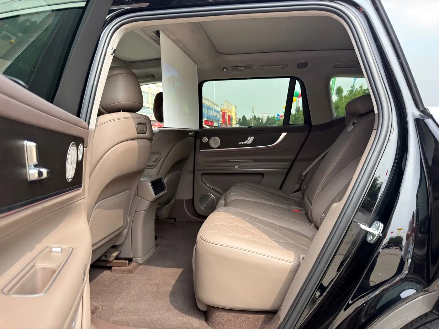 AITO Wenjie AITO M9 2026 2025 Extended Range Ultra 52kWh 5-Seater