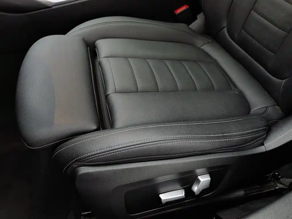 BMW 3 Series 2020 325Li M Sport Black Night Package фото 20