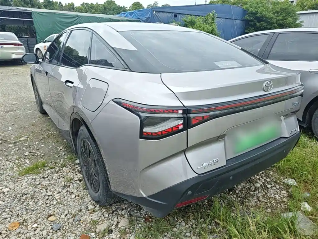 Toyota bZ3 2024 517km Elite PRO фото 5
