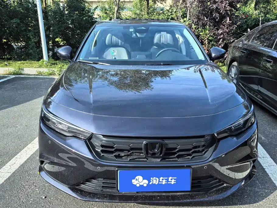 Honda Integra 2024 2023 240TURBO CVT Leading Edition