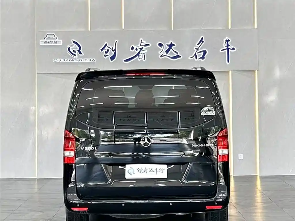 Mercedes-Benz Vito 2020 2.0T Business Edition (7-seater) фото 4