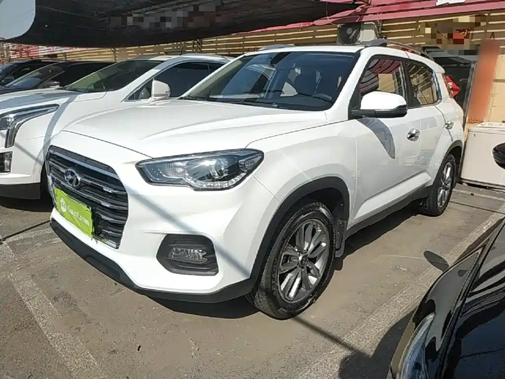 Hyundai Beijing Hyundai ix35 2019 2.0L Automatic 2WD Zhiyong·Enjoy China V фото 2