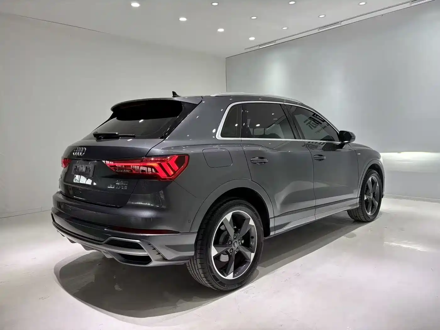 Audi Q3 2023 35 TFSI Fashion Dynamic (1.4T) фото 4