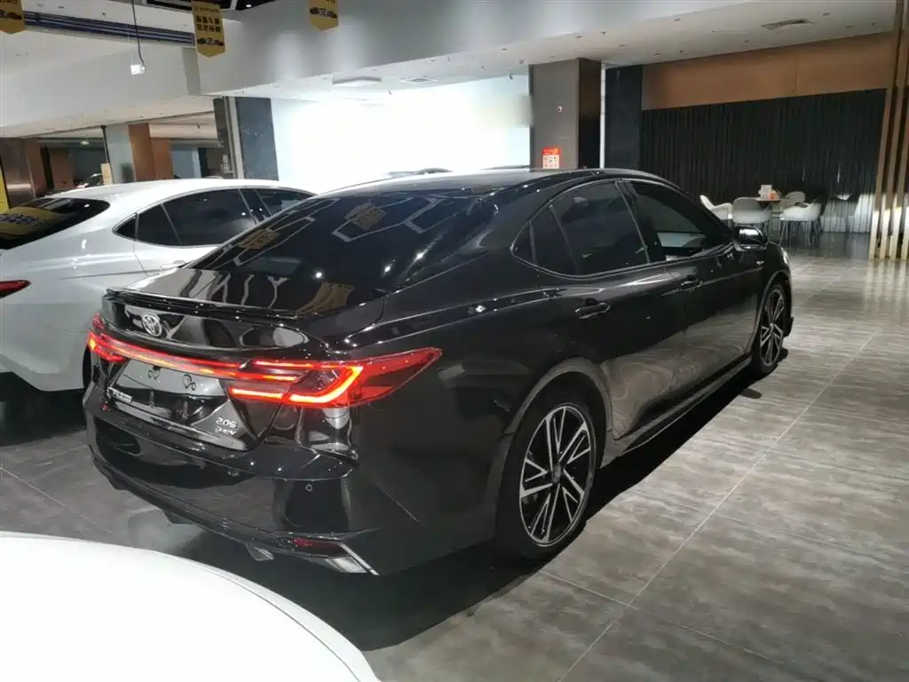 Toyota Camry 2024 Model Dual Hybrid 2.0HS Sport Edition фото 7