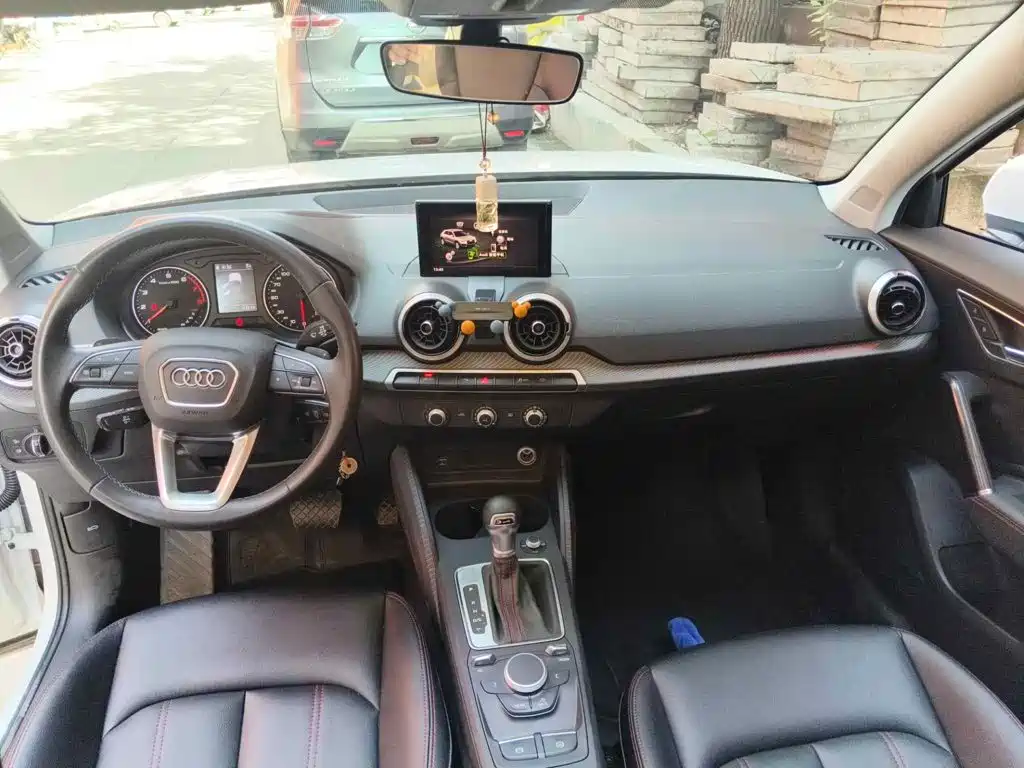 Audi Q2L 2025 2024 35TFSI Progressive Sport
