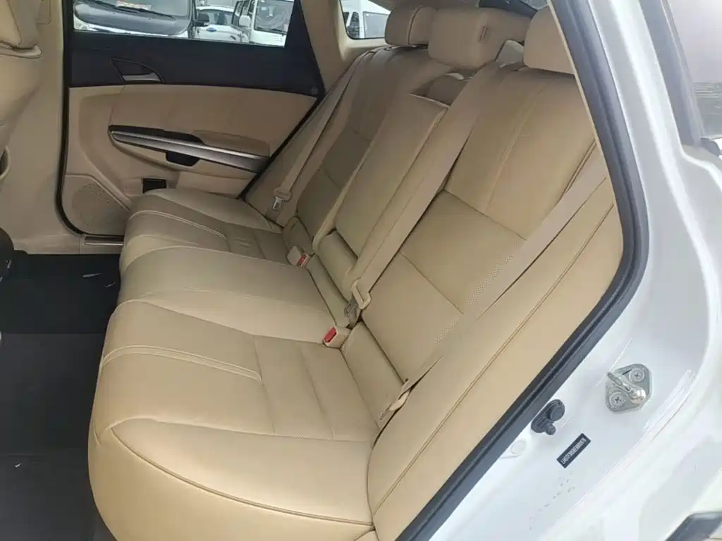 Honda Crosstour 2015 2012 2.4L Luxury Edition