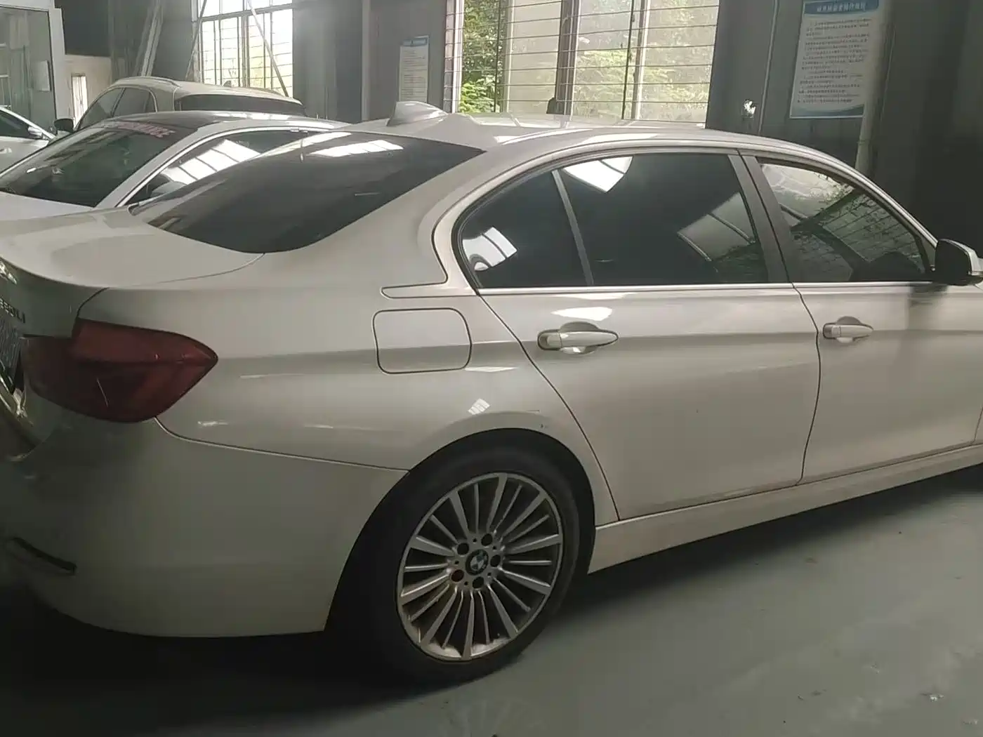 BMW 3 Series 2018 320Li Fashion Style фото 4