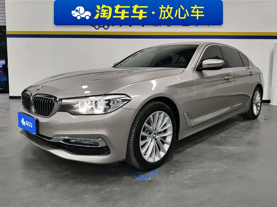 BMW 5 Series 2018 Facelift 530Li xDrive Luxury Package
