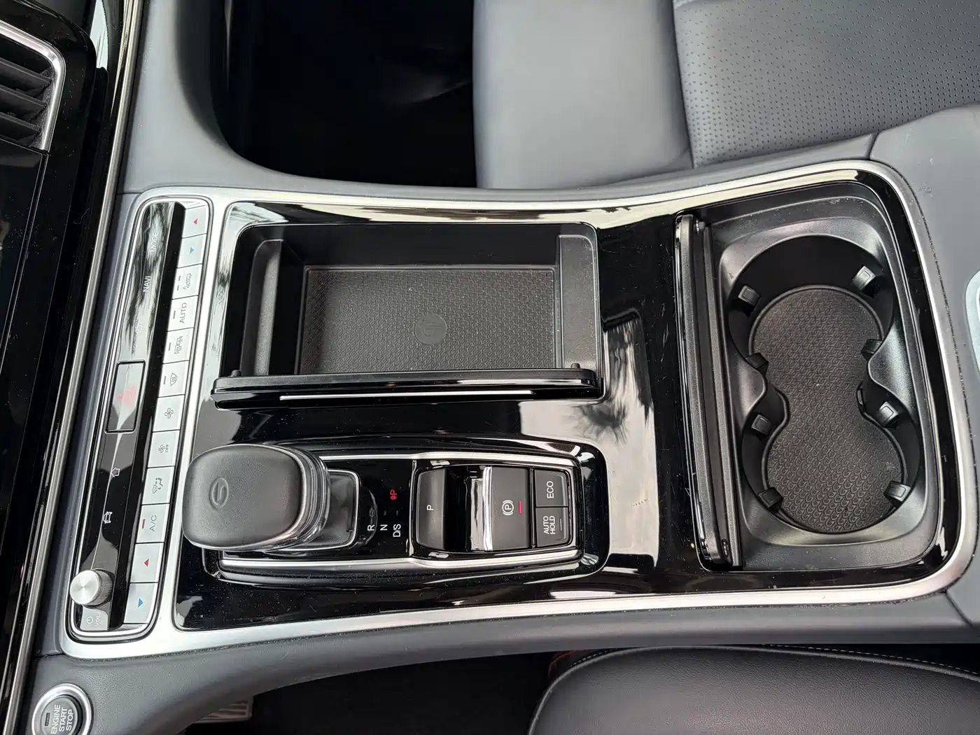 GAC Trumpchi Trumpchi M8 2021 Leading Show Series 390T Ultimate Edition фото 15
