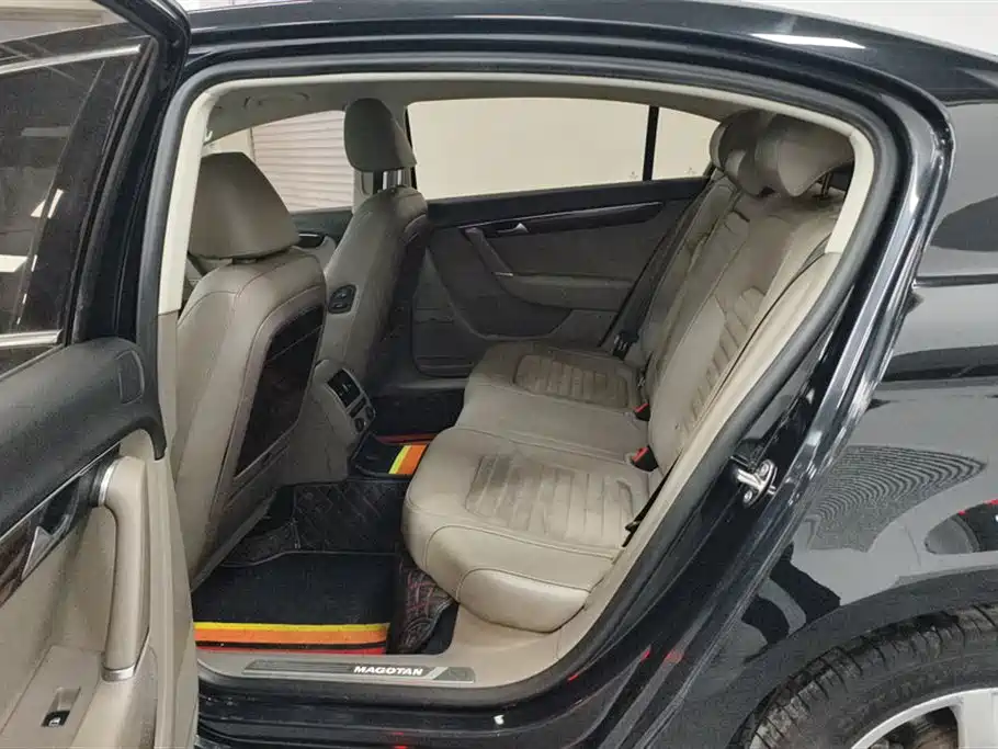 Volkswagen Magotan 2015 1.8TSI Premium фото 10