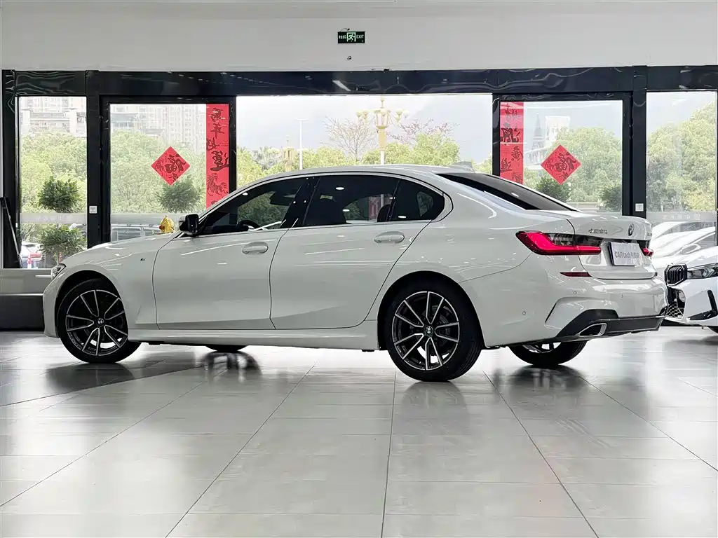 BMW 3 Series 2021 Second Facelift 325Li M Sport Package фото 4