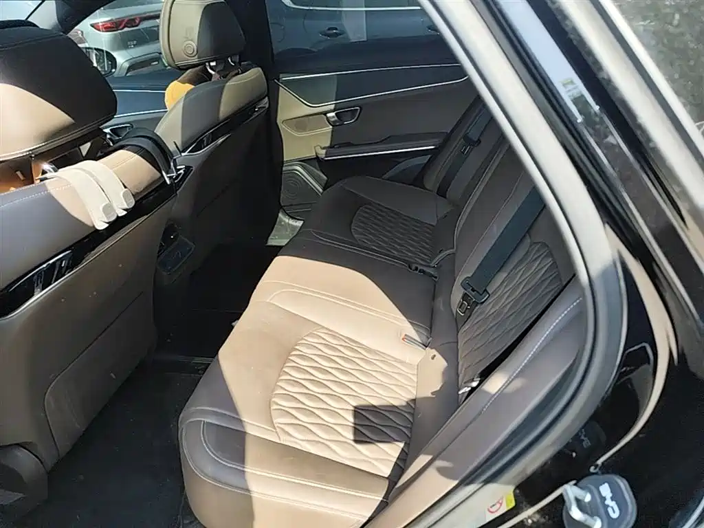 BYD Han 2025 DM-i Smart Drive Edition 125KM Elite фото 14