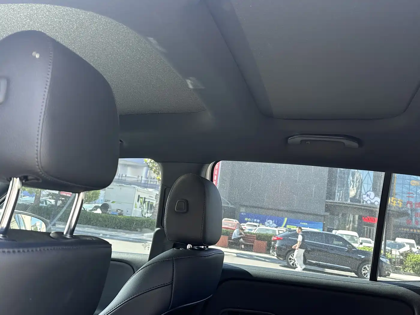 Mercedes-Benz GLB 2023 Facelift GLB 200 Dynamic фото 6