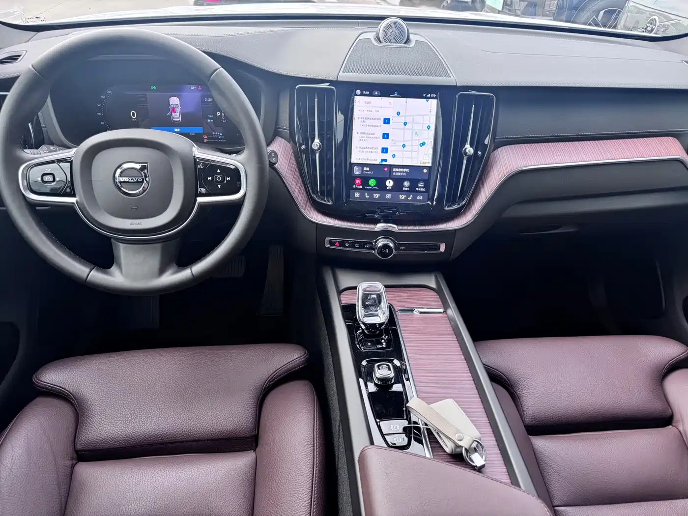 Volvo XC60 Plug-in Hybrid 2024 2024 T8 PHEV Long Range AWD Smart Elite Luxury Edition