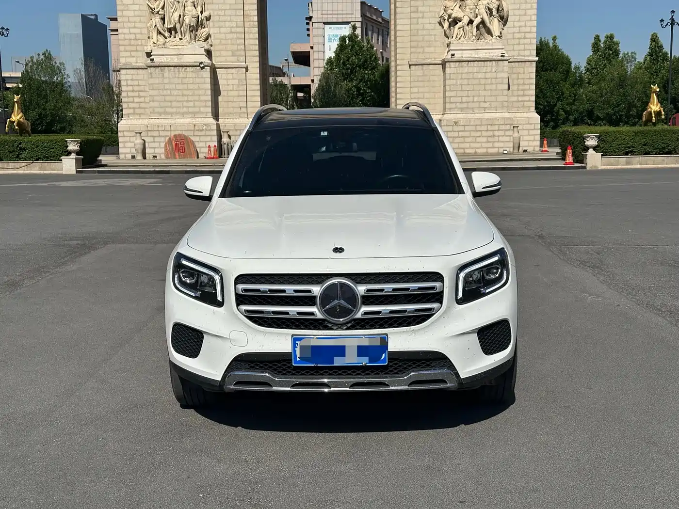 Mercedes-Benz GLB 2023 Facelift GLB 200 Dynamic фото 2