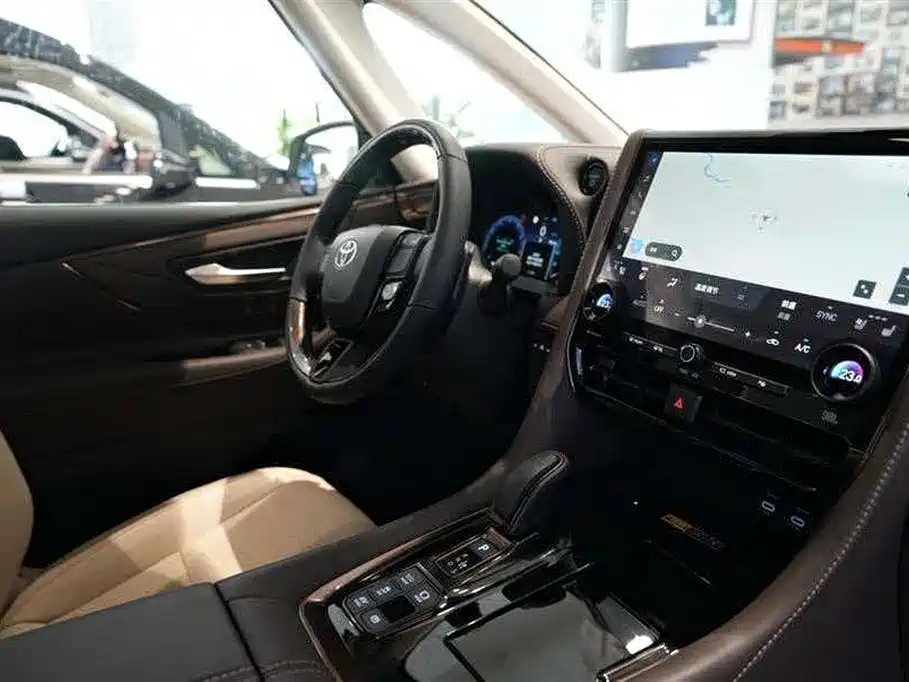 Toyota Alphard 2024 Hybrid 2.5L Prestige Edition фото 4
