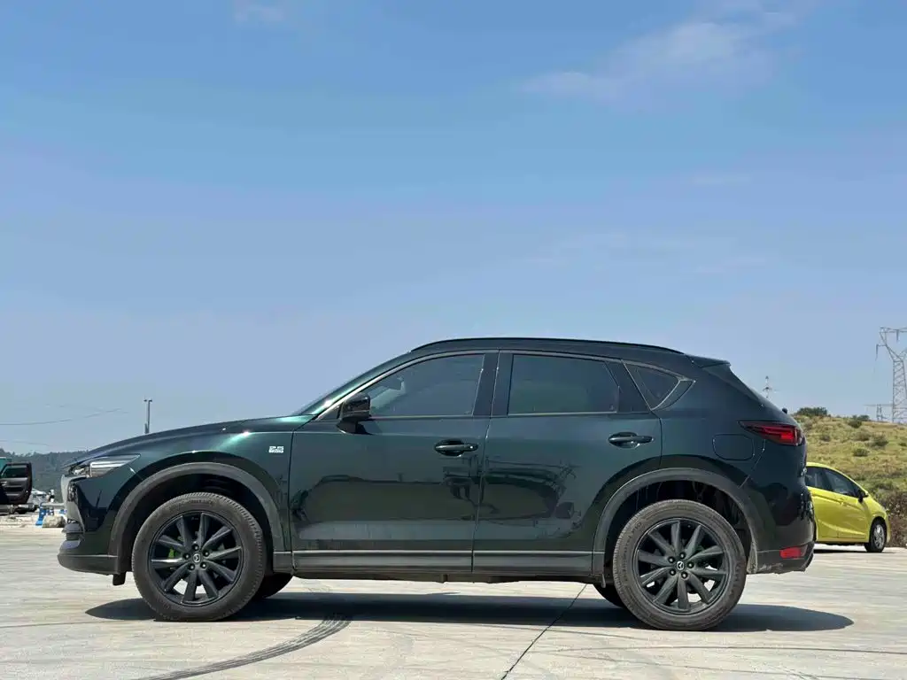 Фото 4 - Mazda CX-5