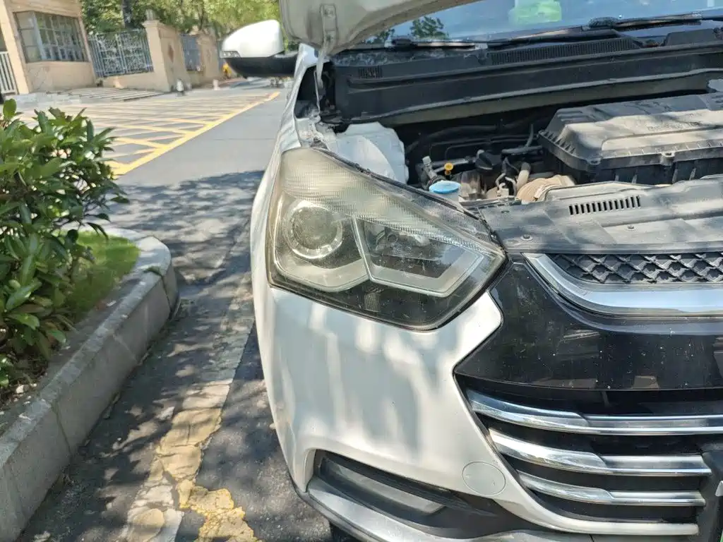 JAC Motors Refine S2 2015 2015 1.5L Manual Luxury Smart