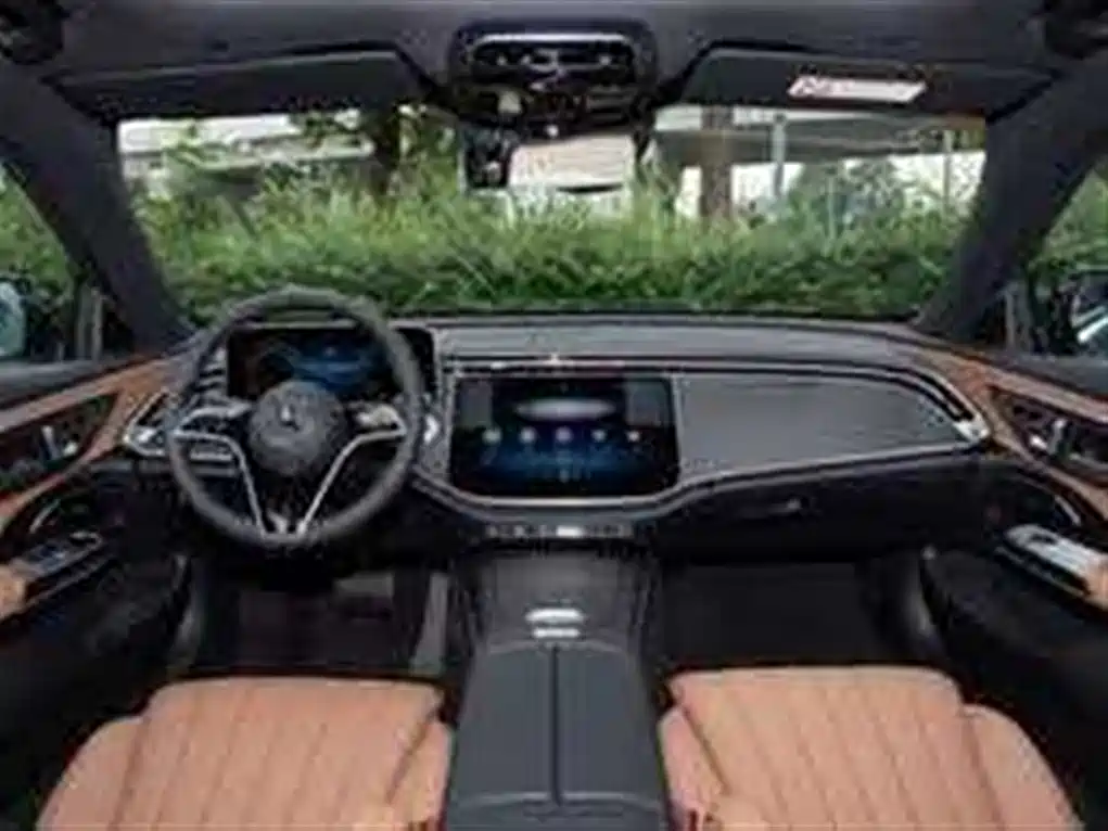 MERCEDES-BENZ E-CLASS