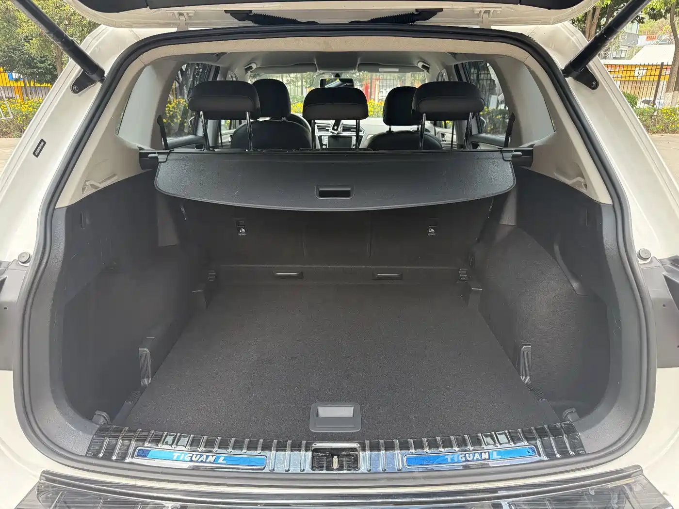 Volkswagen Tiguan L 2018 330TSI Automatic 2WD Comfort Edition фото 13