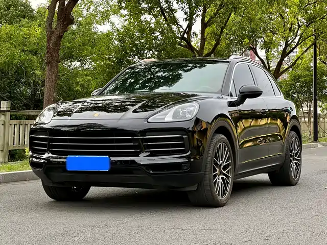 Porsche Cayenne 2020