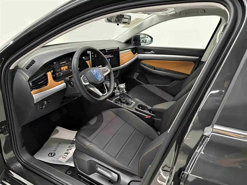 Volkswagen Bora 2026 200TSI DSG Navigation Edition фото 9