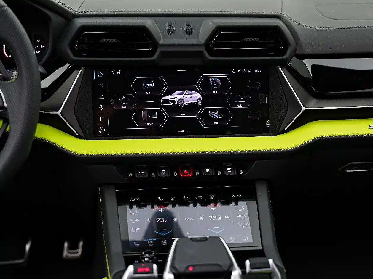 Lamborghini Urus SE 2025 4.0T Standard Edition фото 15