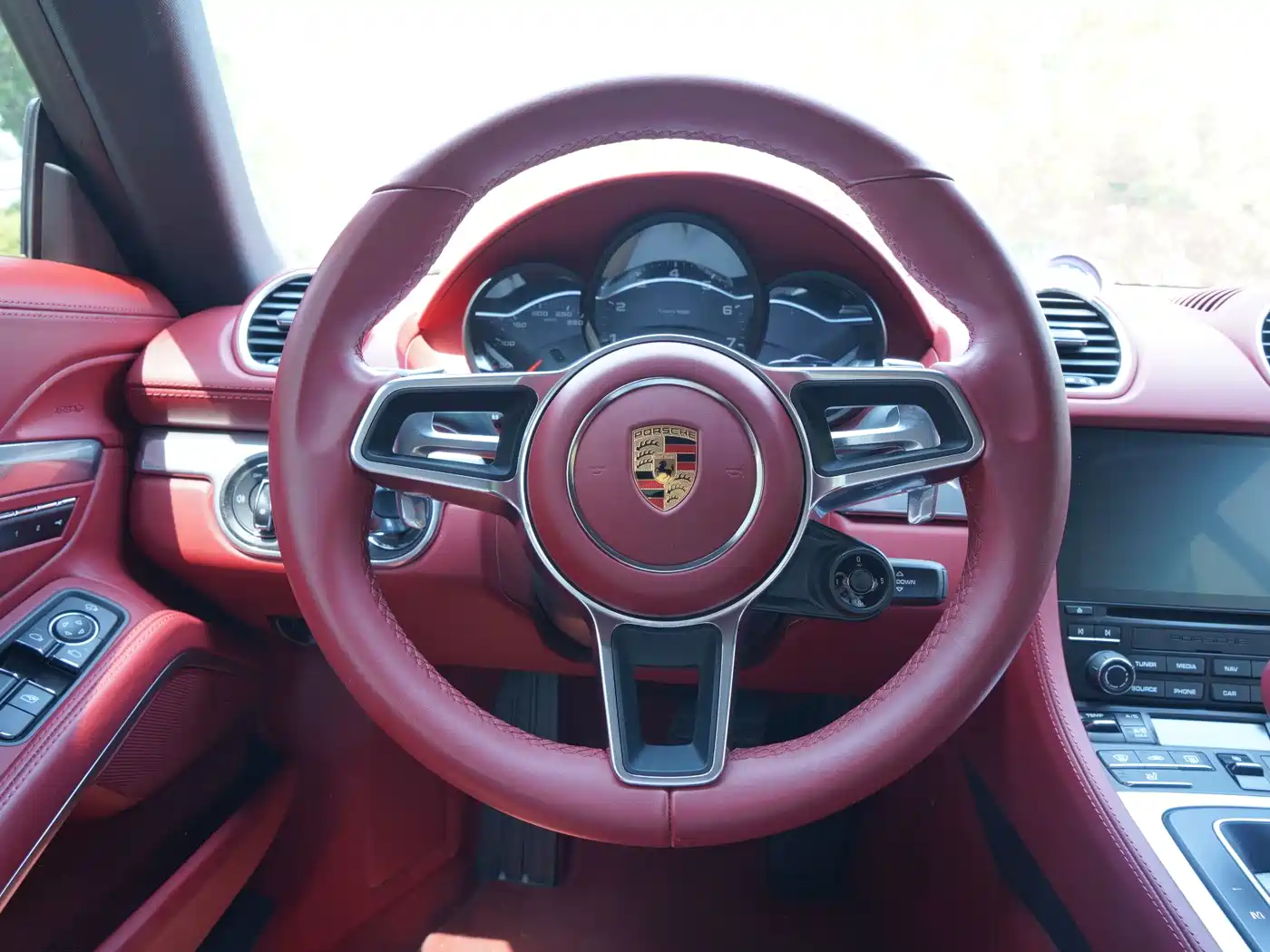 Porsche 718 2022 Cayman 2.0T фото 9