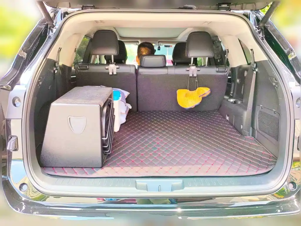 Фото 10 - Toyota Highlander