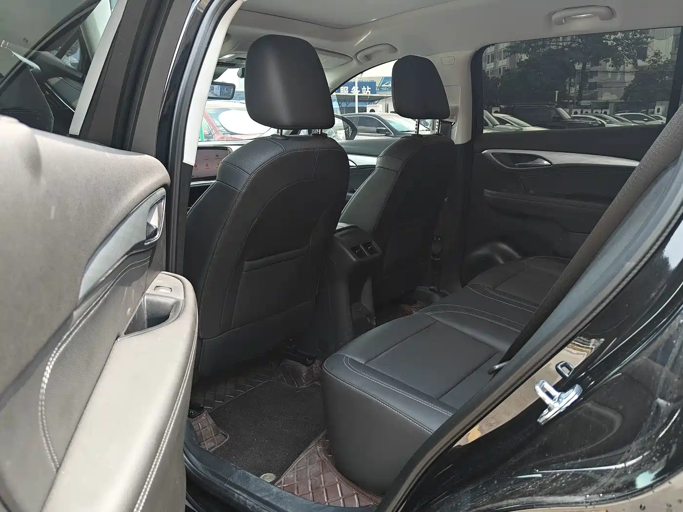 Buick Envision Plus 2025 2025 Enclave Plus 28T 2WD Platinum Edition