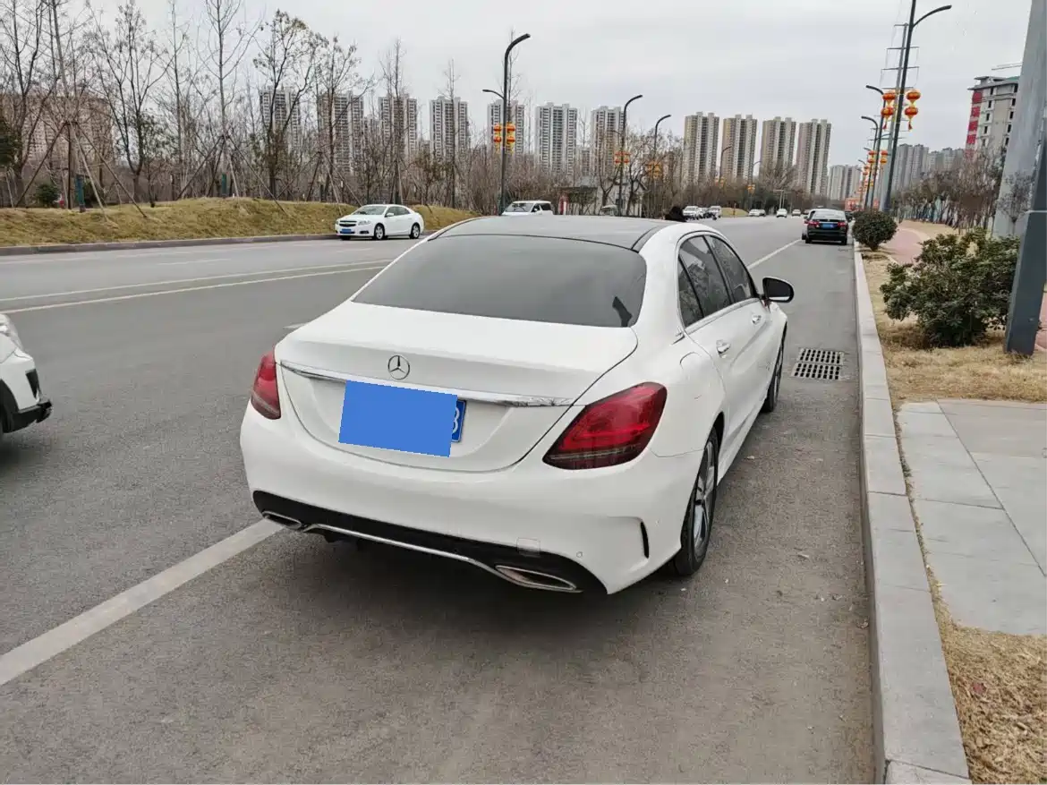 Mercedes-Benz C-Class 2019 C 260 L Sport фото 11