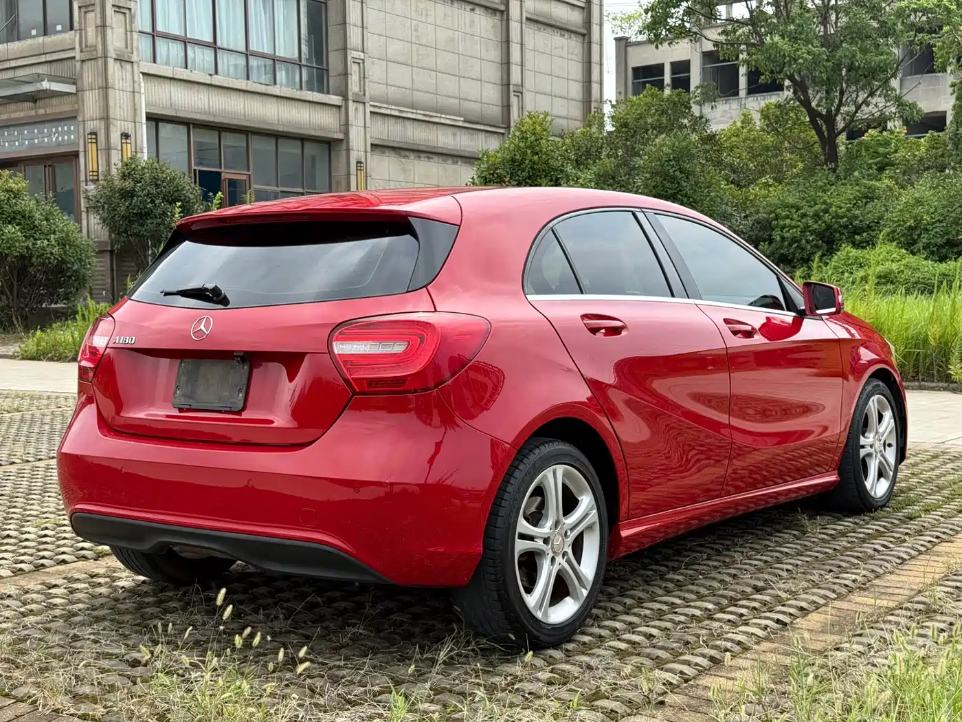 Mercedes-Benz A-Class (Import) 2015 A 180 фото 5