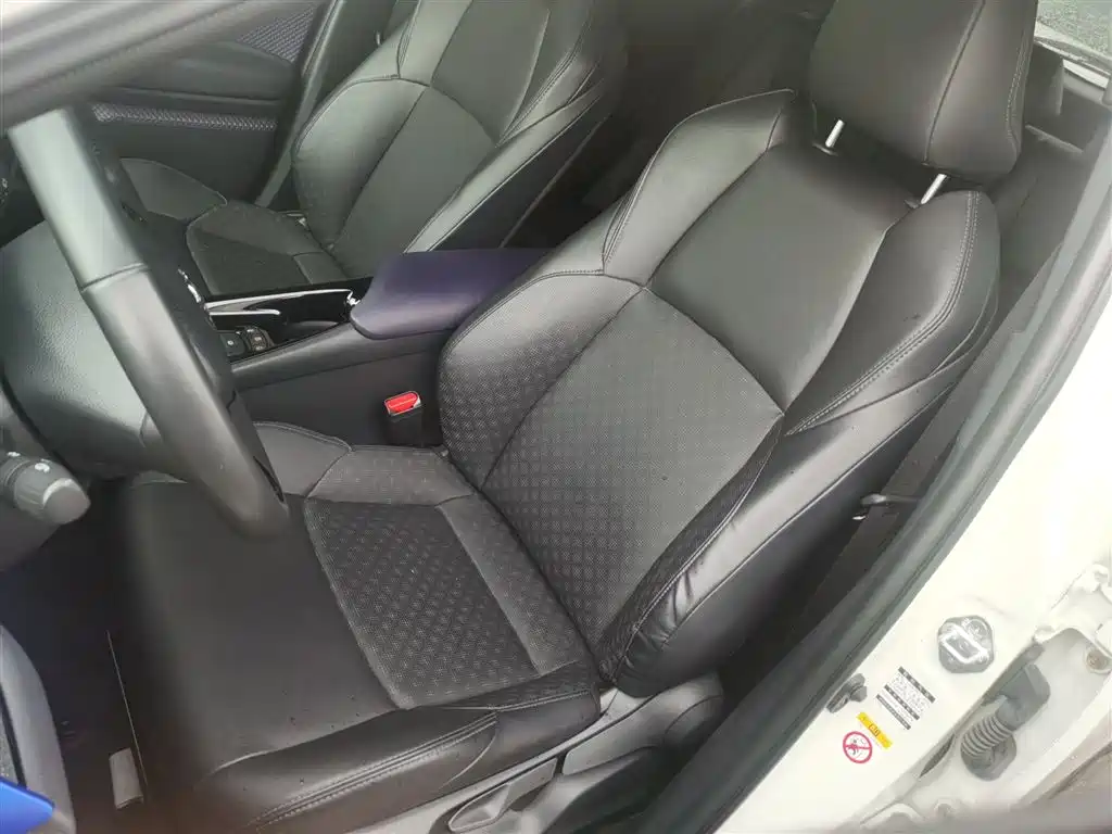 Toyota IZOA 2018 2.0L Yichi Edition China V фото 8