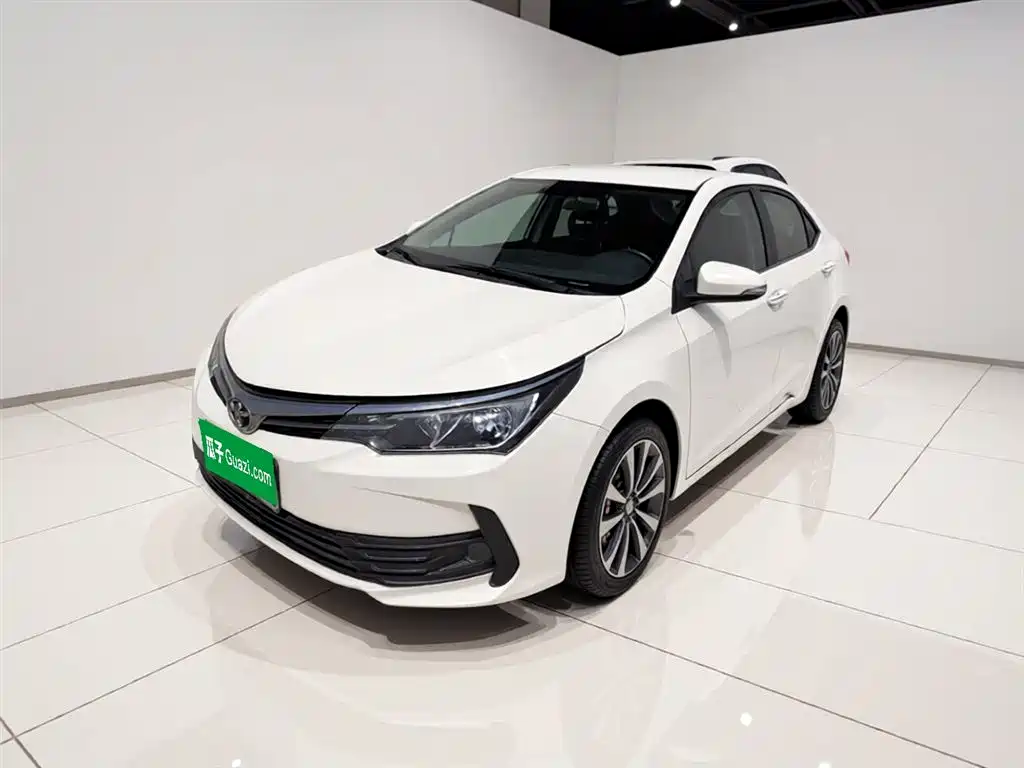 Toyota Corolla 2018 1.2T S-CVT GL Smart Edition фото 2