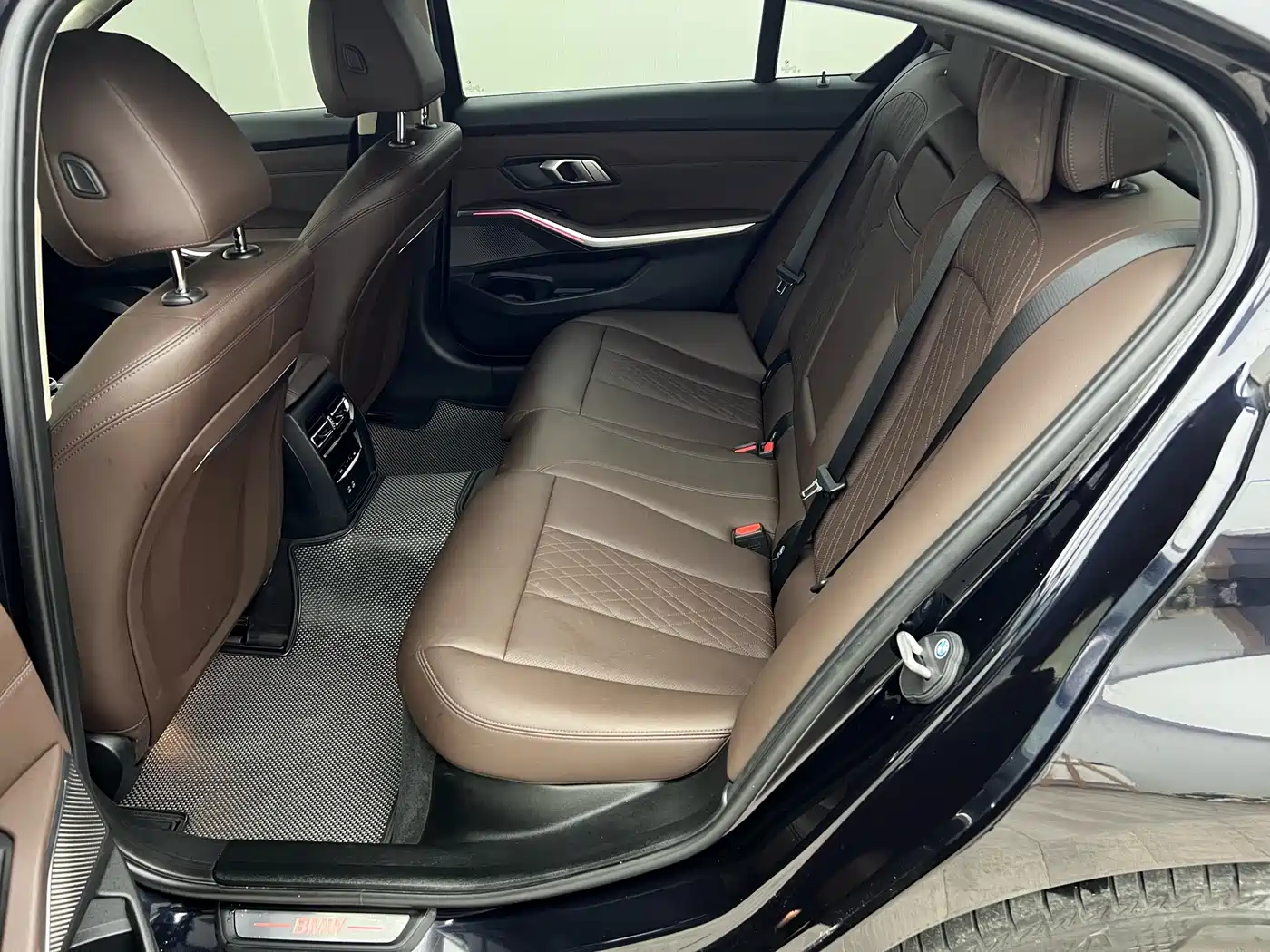 BMW i3 2022 eDrive 35 L фото 10