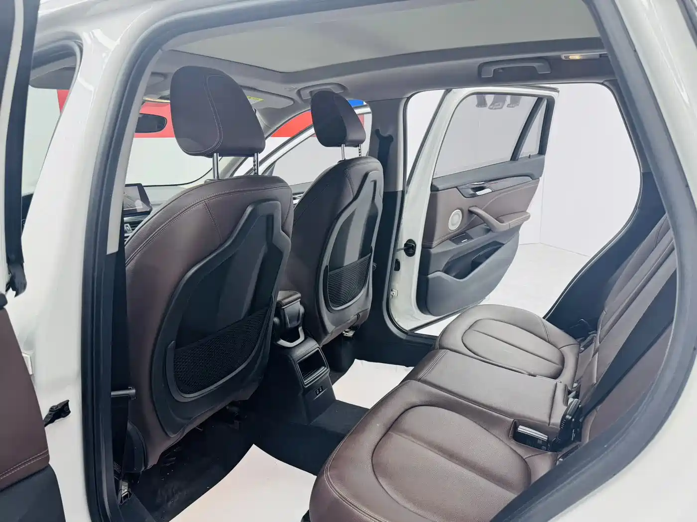 BMW X1 2022 sDrive20Li Fashion фото 7