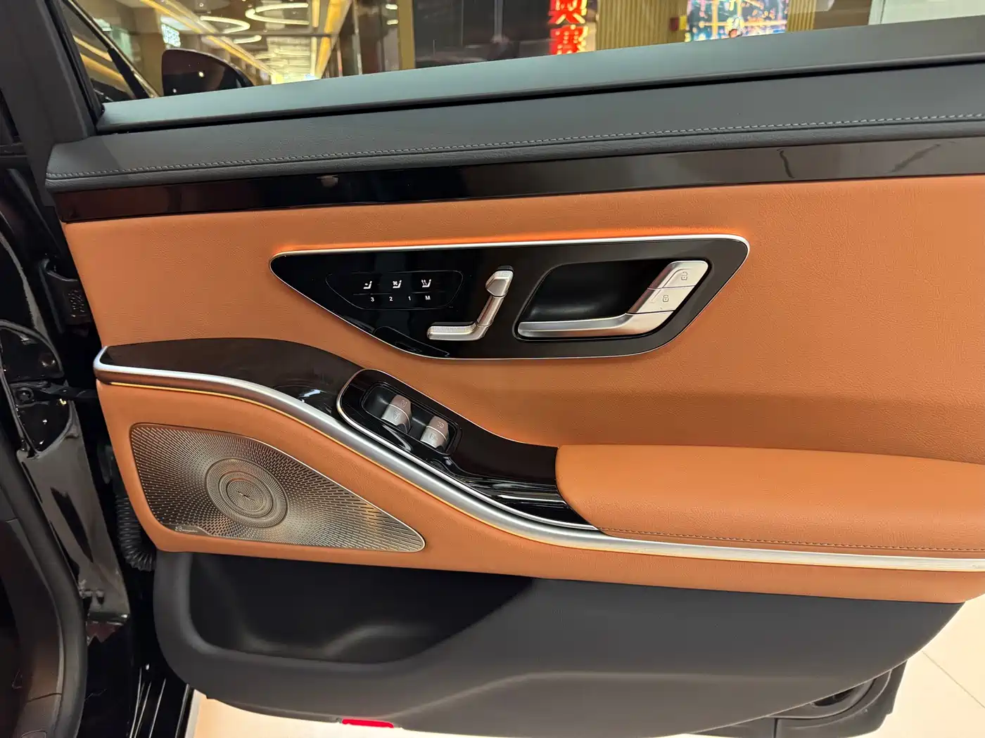 Mercedes-Benz S-Class New Energy 2023 Facelift S 450 e L Plug-in Hybrid Sedan фото 23