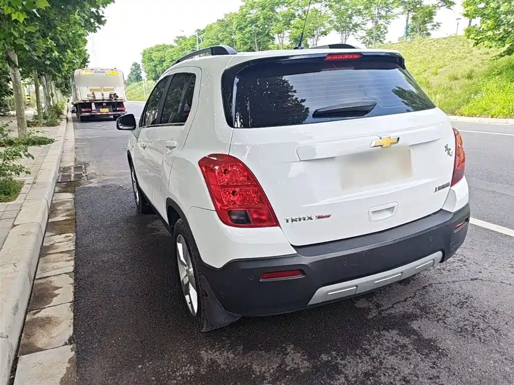 Chevrolet Trax 2016 1.4T Automatic 2WD Luxury фото 5