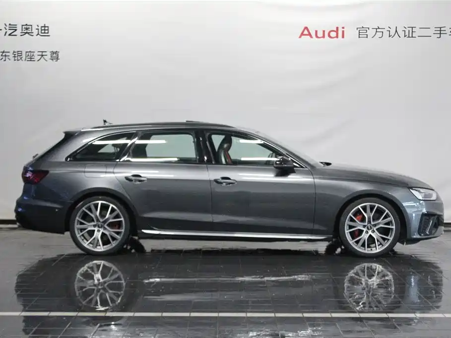 Audi S4 2023 S4 Avant 3.0TFSI фото 4