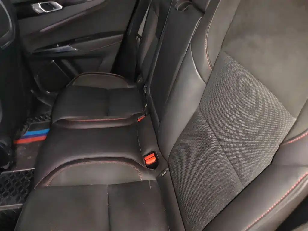 Lynk & Co 01 2019 2.0T AWD Pro Edition China VI фото 13