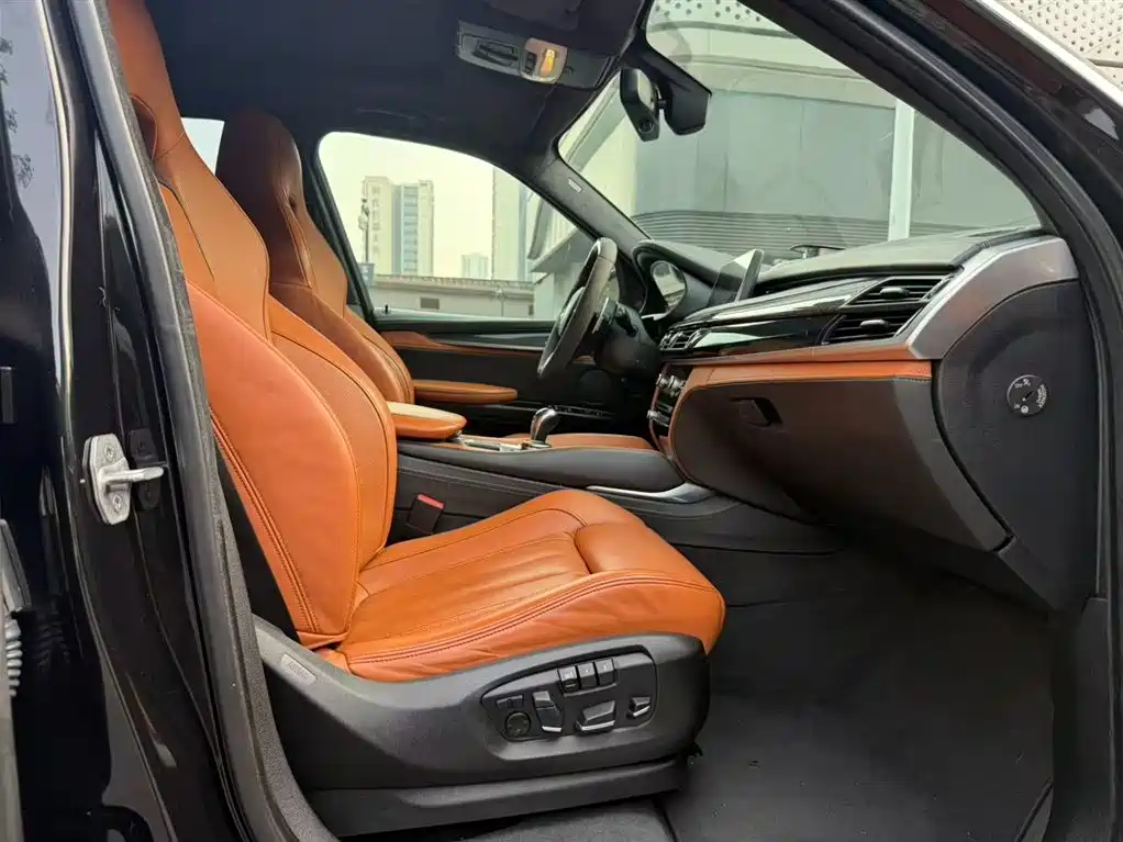 BMW X5 M 2015 X5 M фото 14