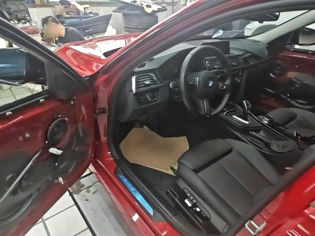 BMW 3 Series 2018 320Li Leading M Sport Package фото 16