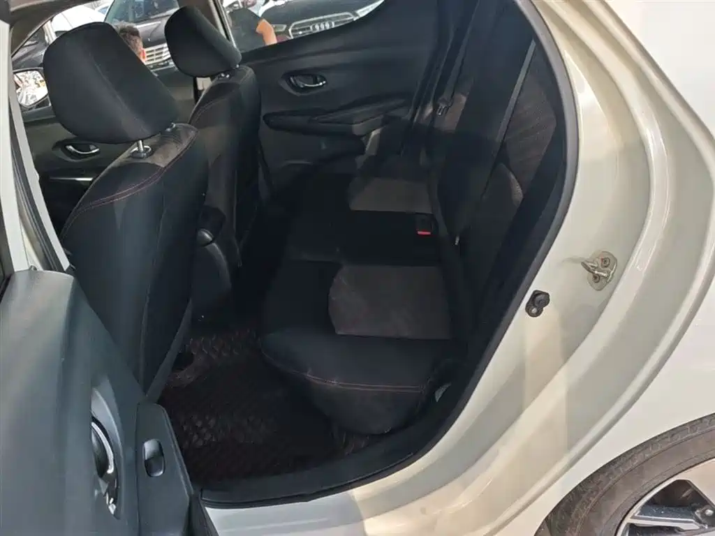 Nissan Bluebird 2019 2016 1.6L CVT Cool Edition