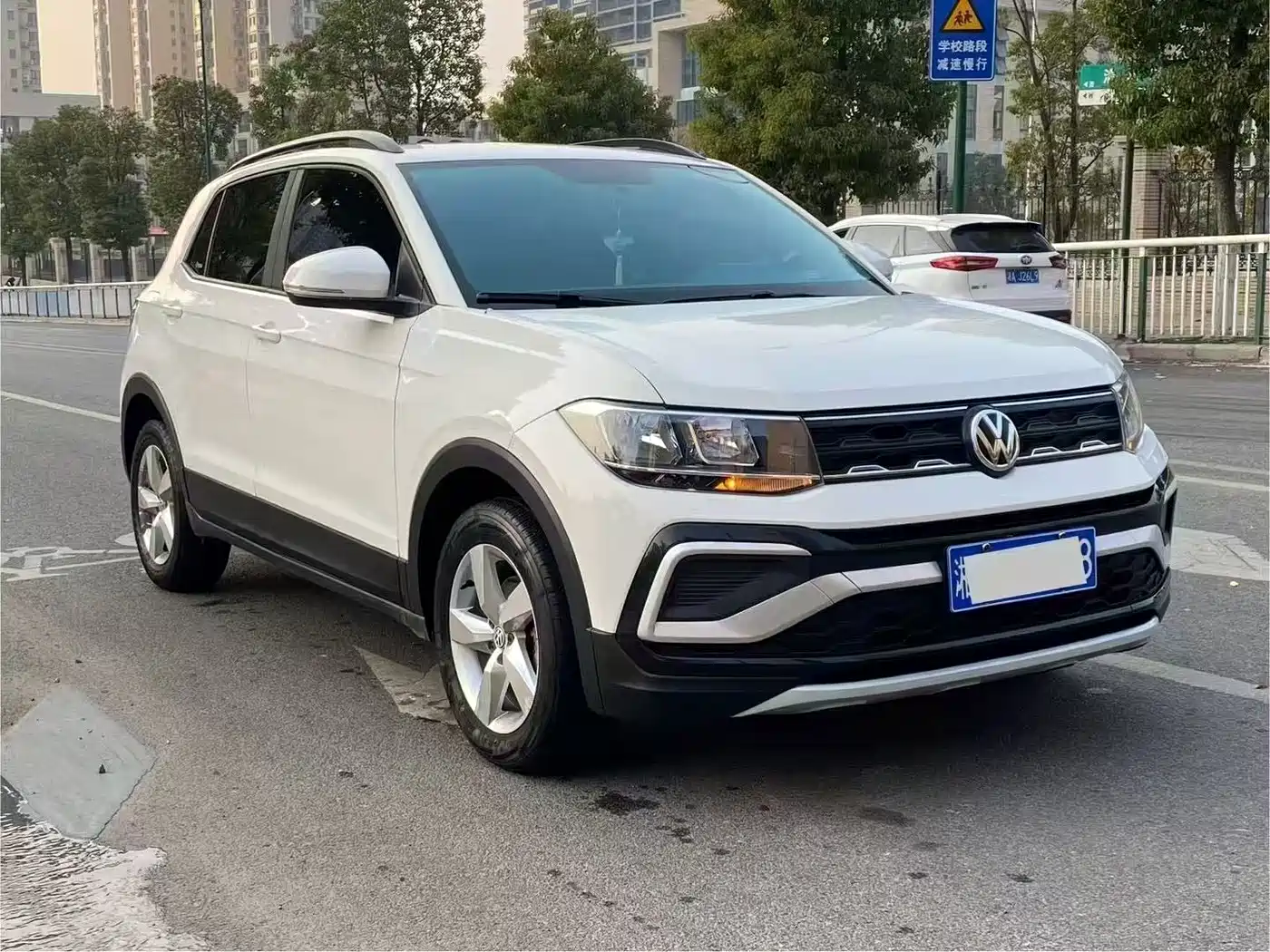 Фото 3 - Volkswagen T-Cross
