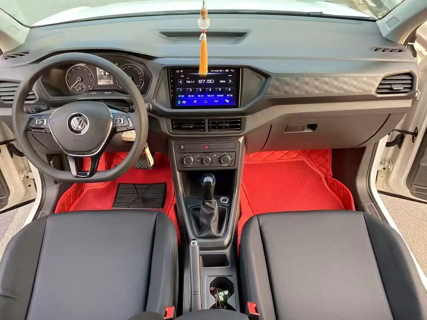 Фото 4 - Volkswagen T-Cross