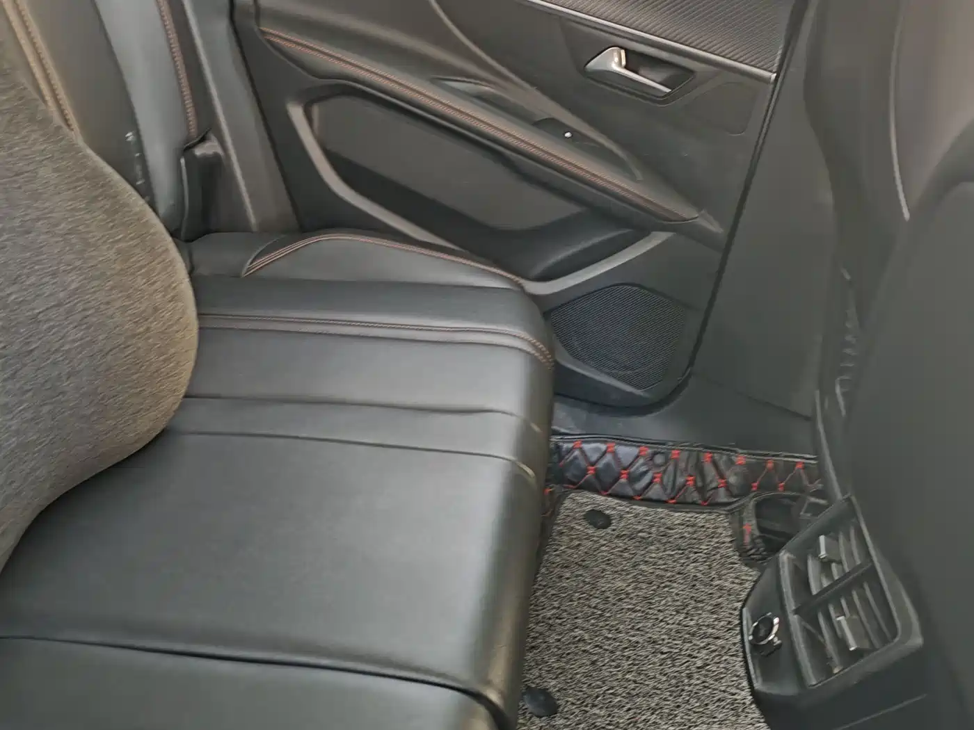 Peugeot 4008 2020 2019 360THP Pioneer Edition