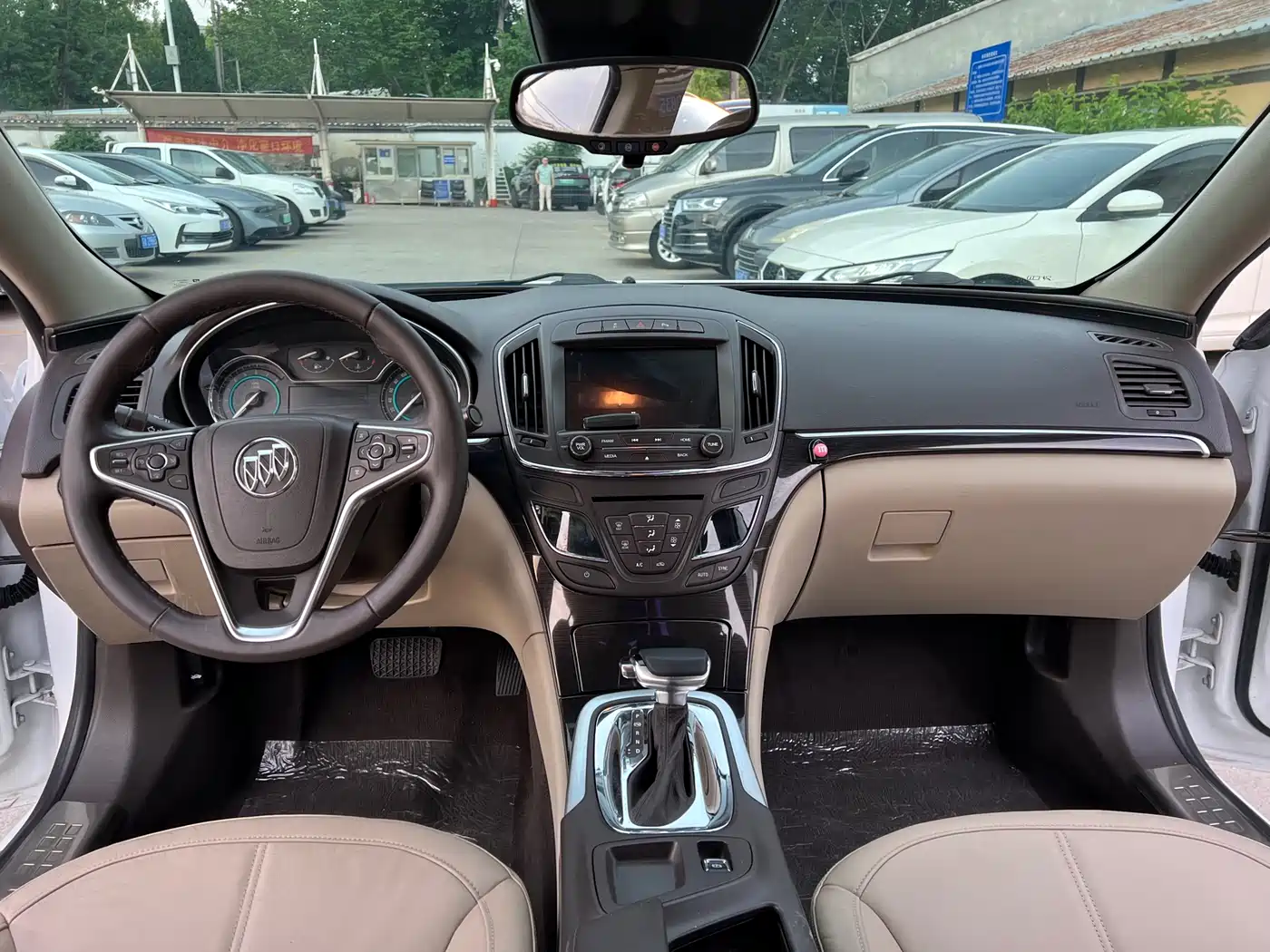 Buick Regal 2014 2.0L Elite Fashion Type фото 6