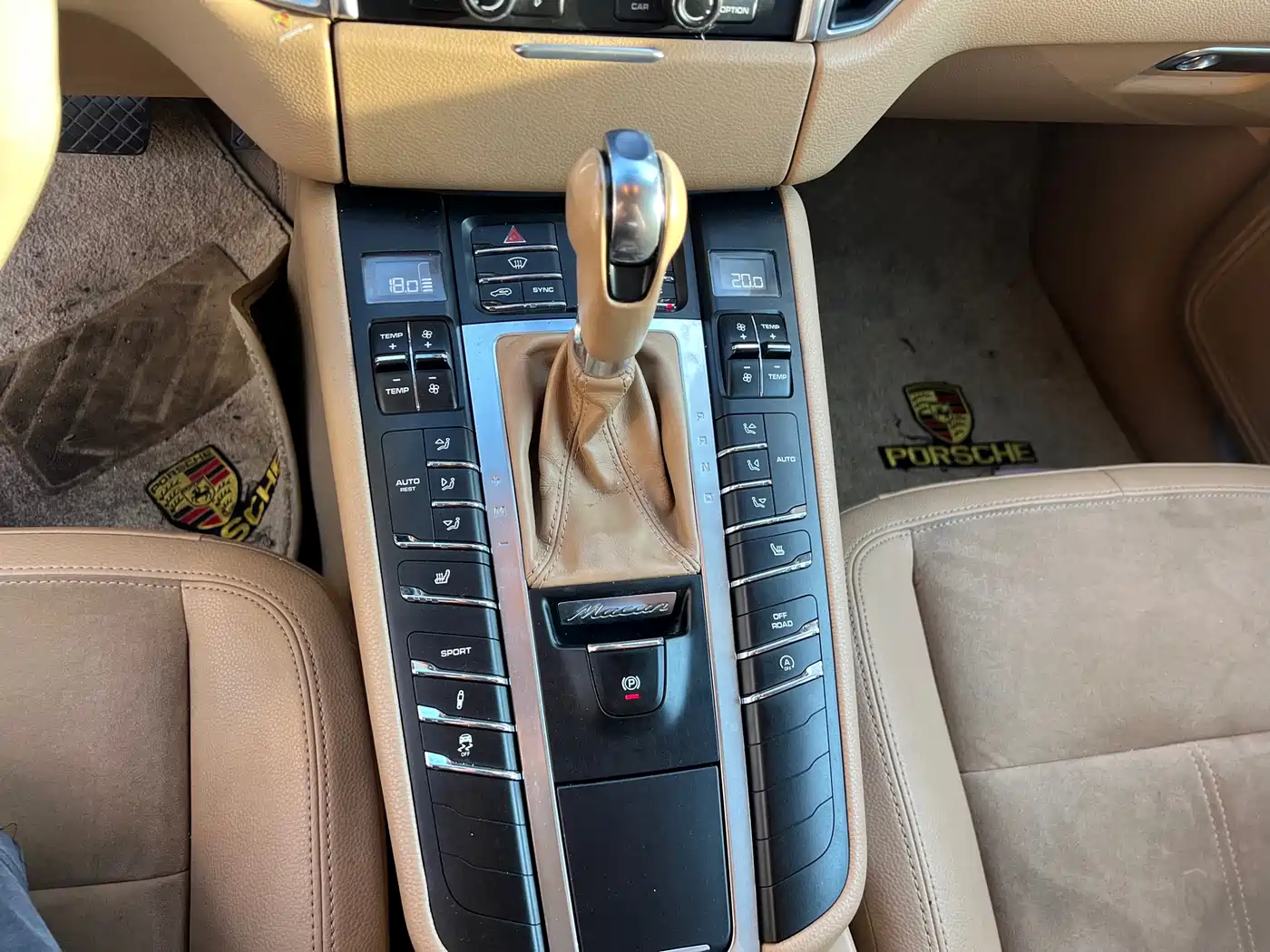 Porsche Macan 2014 Macan 2.0T фото 12