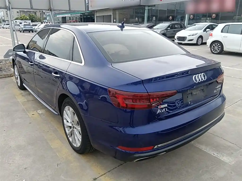 Audi A4L 2019 40 TFSI Progressive (China V) фото 5